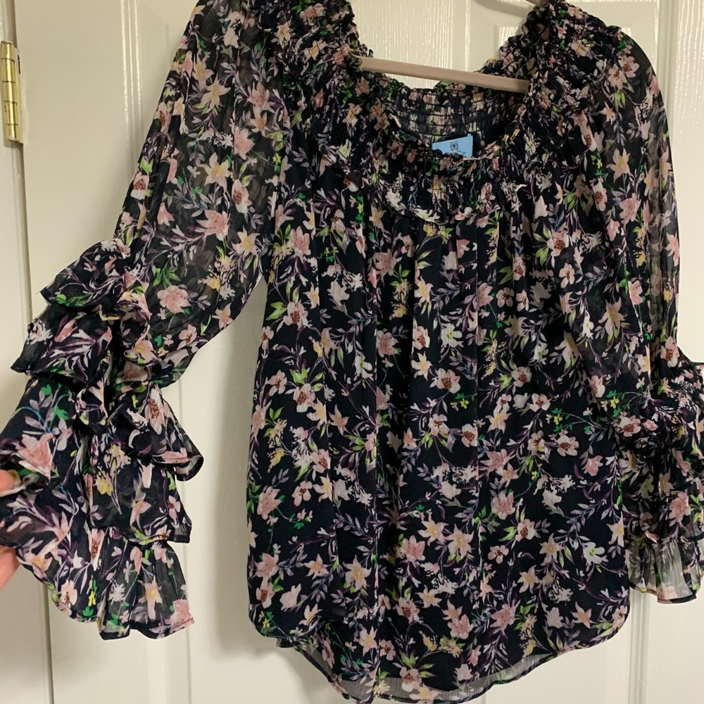 Cece off the shoulder blouse